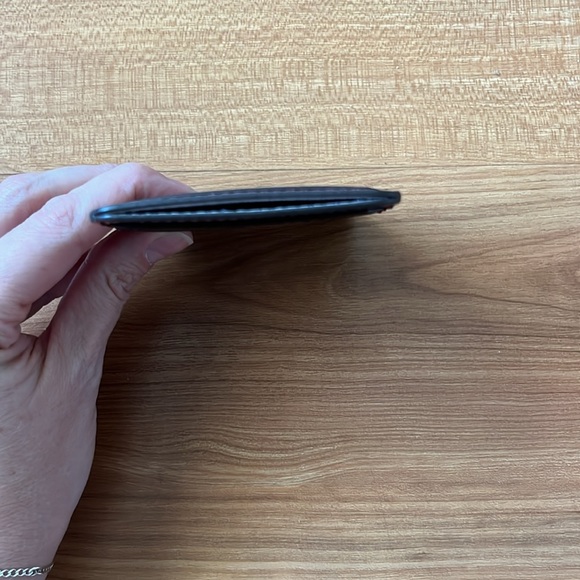 Tory Burch Blake Embossed Card Case Bayberry - Picture 5 of 6